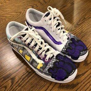 Custom Painted Vans Men’s size 9 NEW